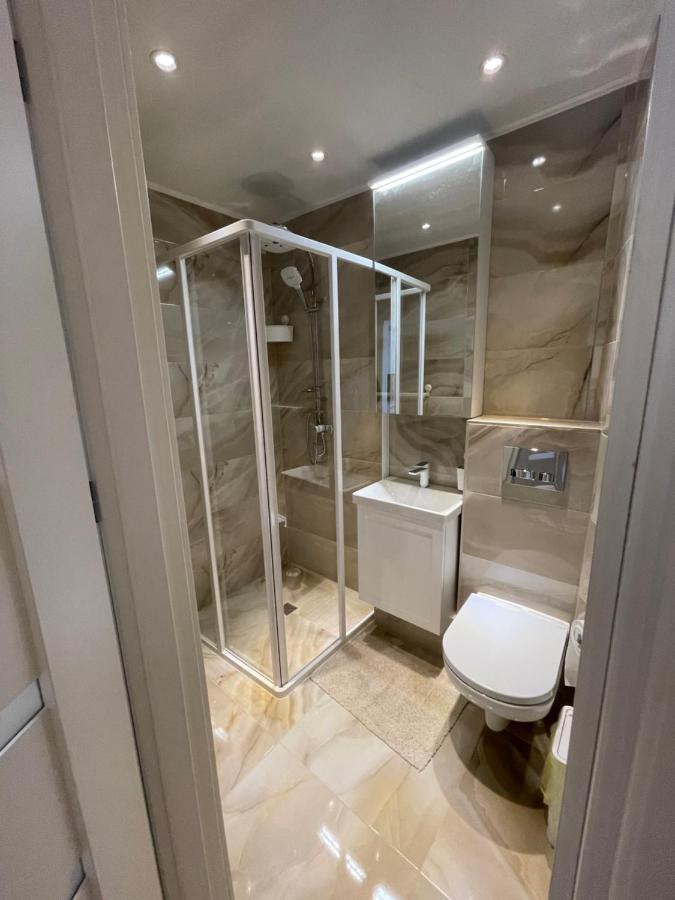 Mb Livinga Apartamentai Taikos G Mažeikiai Extérieur photo